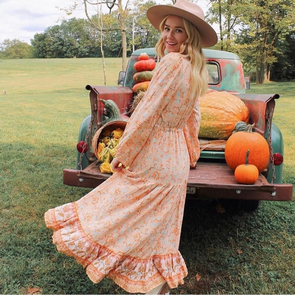 Petal and Pup Boho dress size 2 - Picture 2 of 10